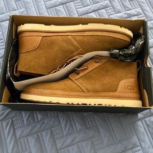 Mens UGG boots. Size 12. NIB